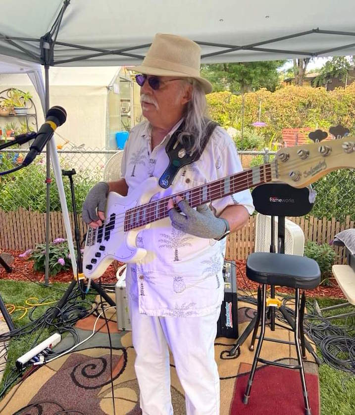 Spencer Pyne, Eddy Roswell & Phantom Ranch, photo by Joy Pyne